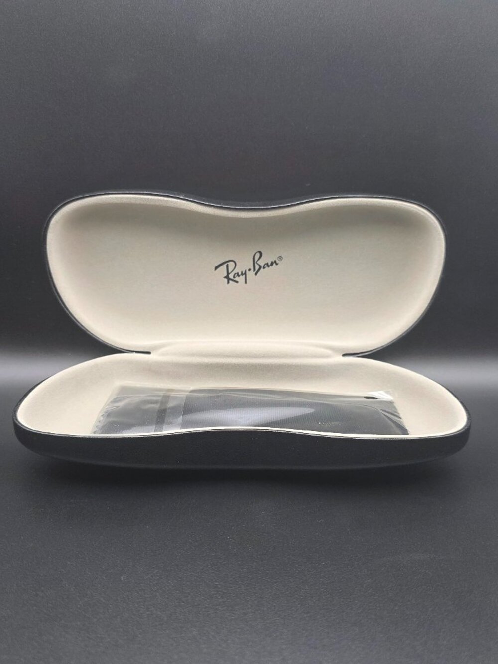 Ray-Ban Authentic Black Hard Clamshell Eyeglasses / Sunglasses Case